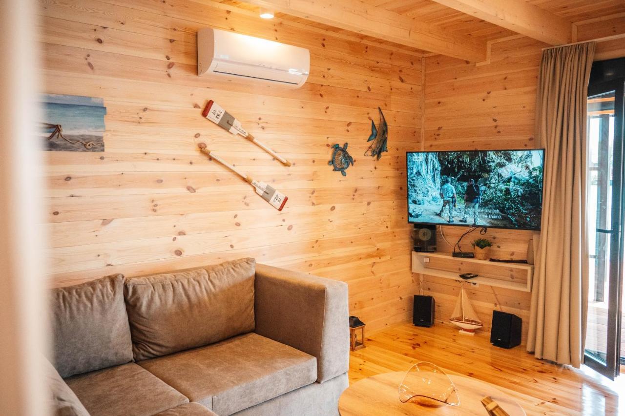 Congo Bungalow Улцинь Екстер'єр фото