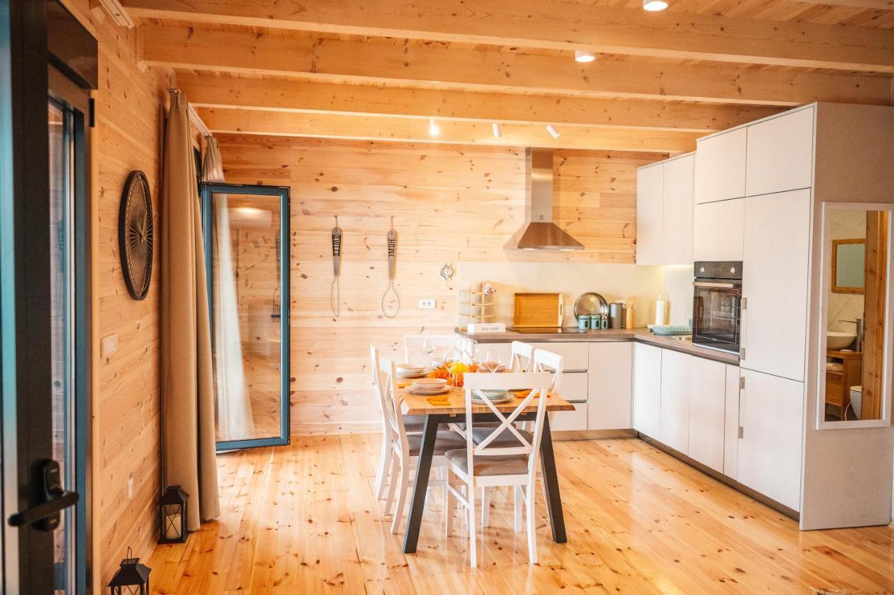 Congo Bungalow Улцинь Екстер'єр фото